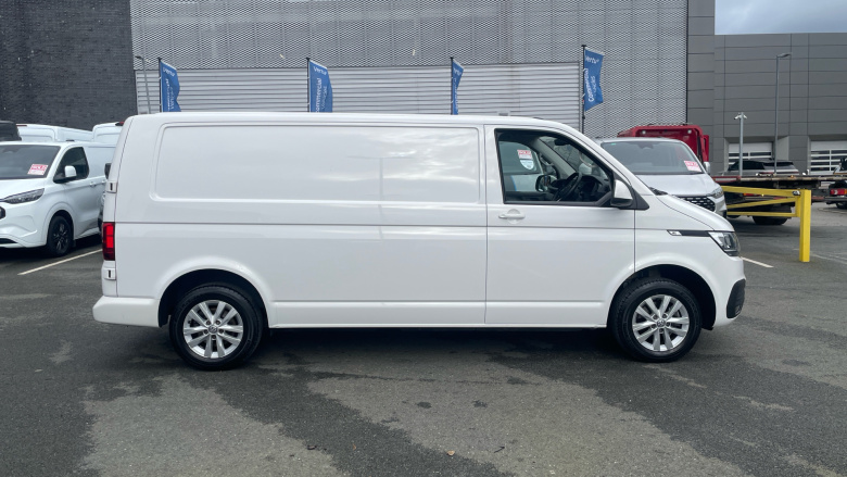 Volkswagen Transporter T28 Lwb Diesel 2.0 TDI 150 Highline Van DSG